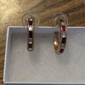 Vintage Sparkling Pierced Hoop Earrings With Alternating Baguette Crystals SAL©️